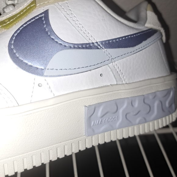 Nike Air Force 1 Women's Sz.11.5 - Picture 14 of 15